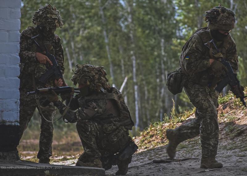 У Збройних Силах України розпочали розширення програми початкової підготовки військовослужбовців.