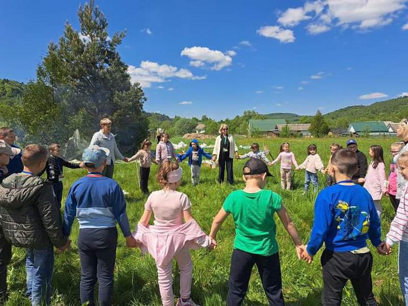 В навчальних закладах Прикарпаття, зокрема у дитячих садках та школах, реалізується ініціатива 