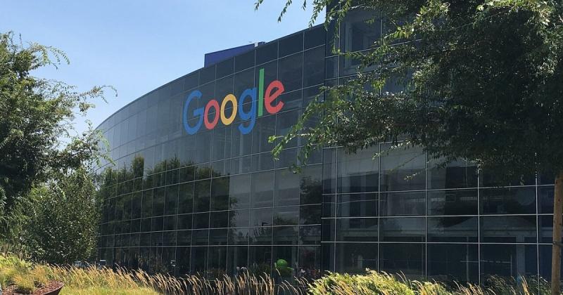 У Росії компанії Google загрожують безглузді штрафи.